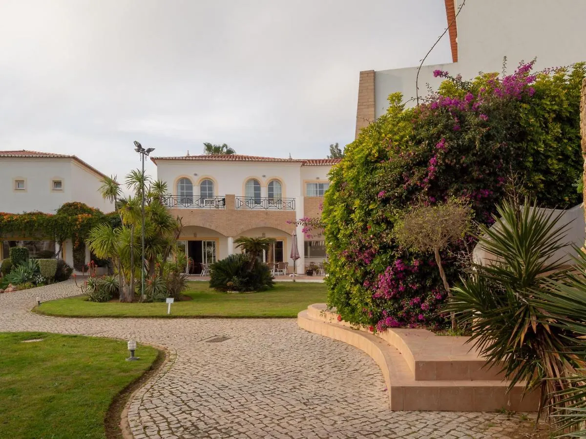 Luz Bay Hotel