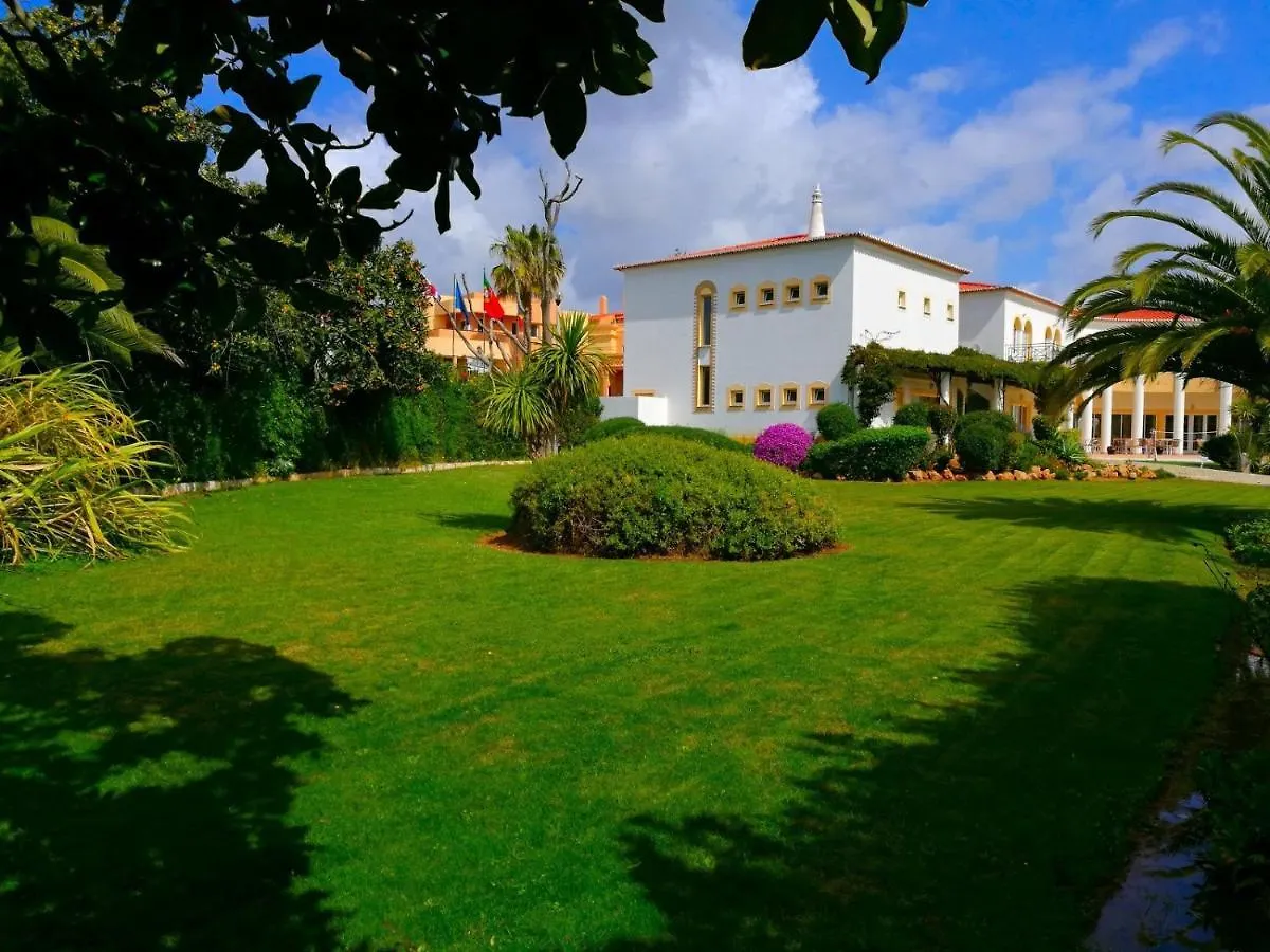 Luz Bay Hotel
