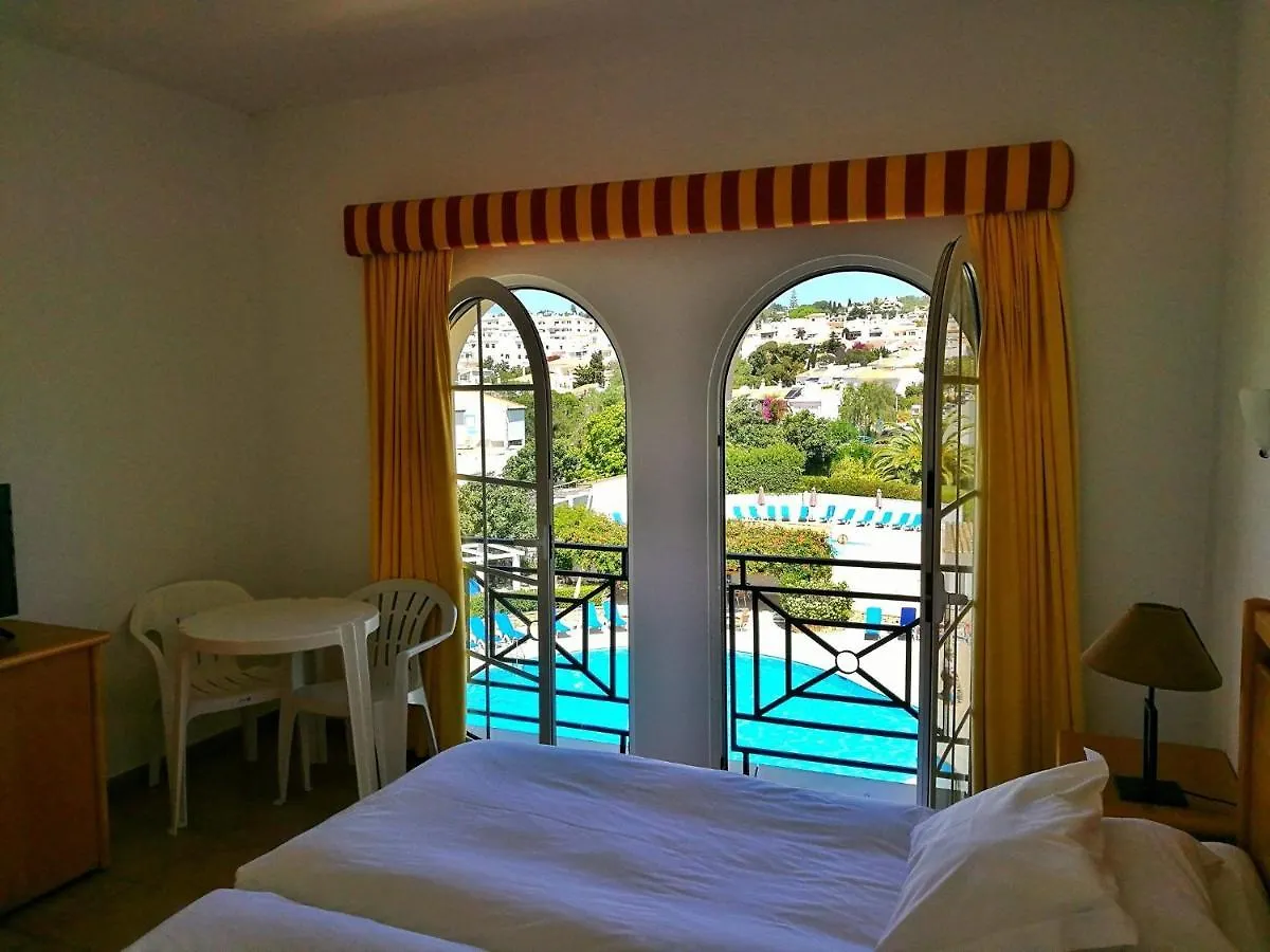 Luz Bay Hotel