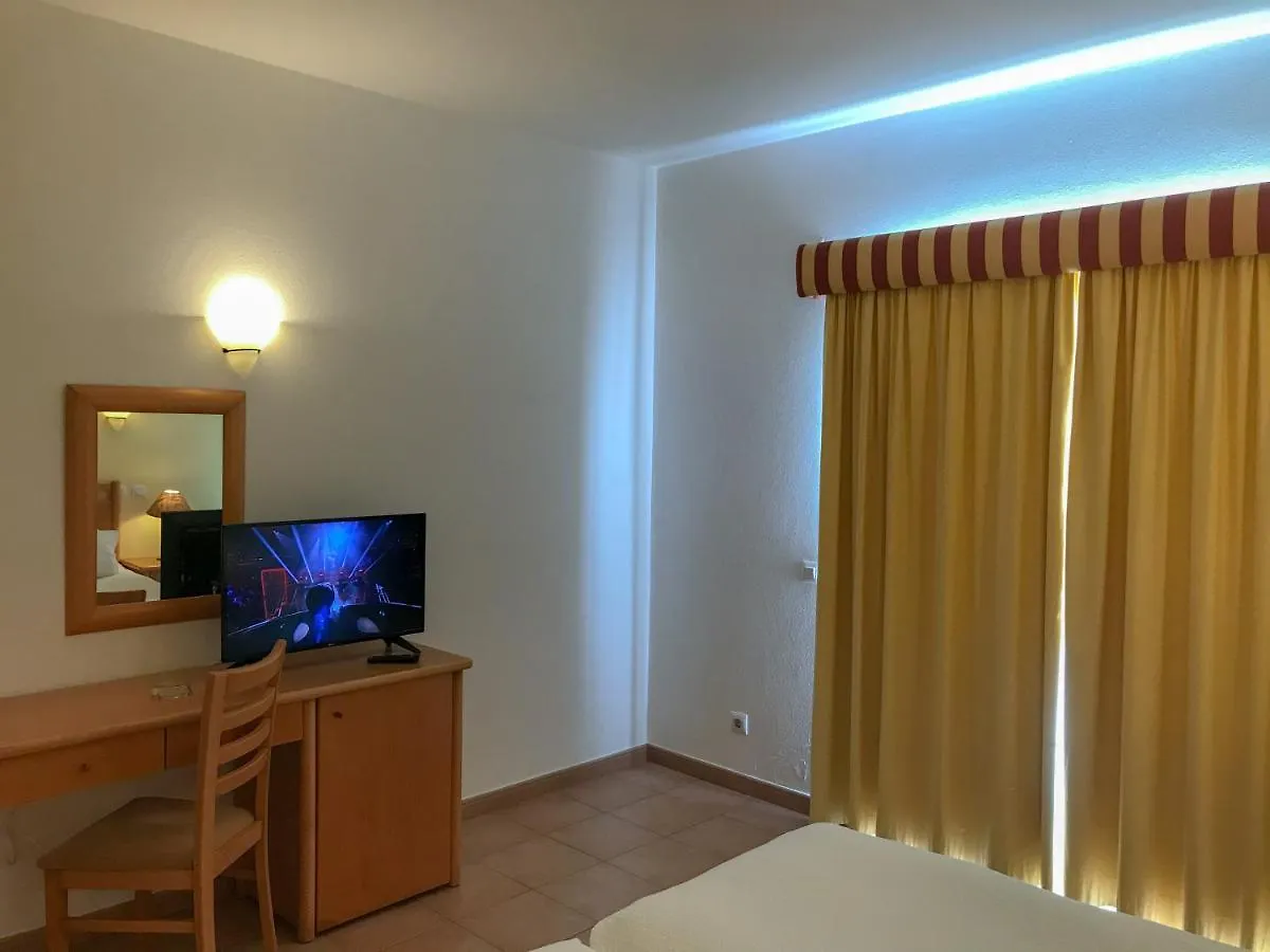 Luz Bay Hotel