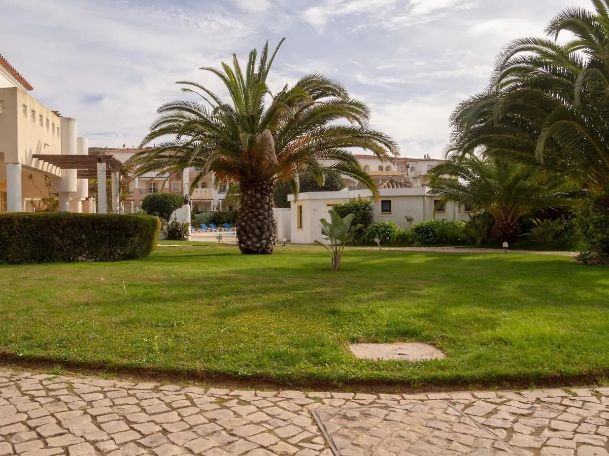 Luz Bay Hotel