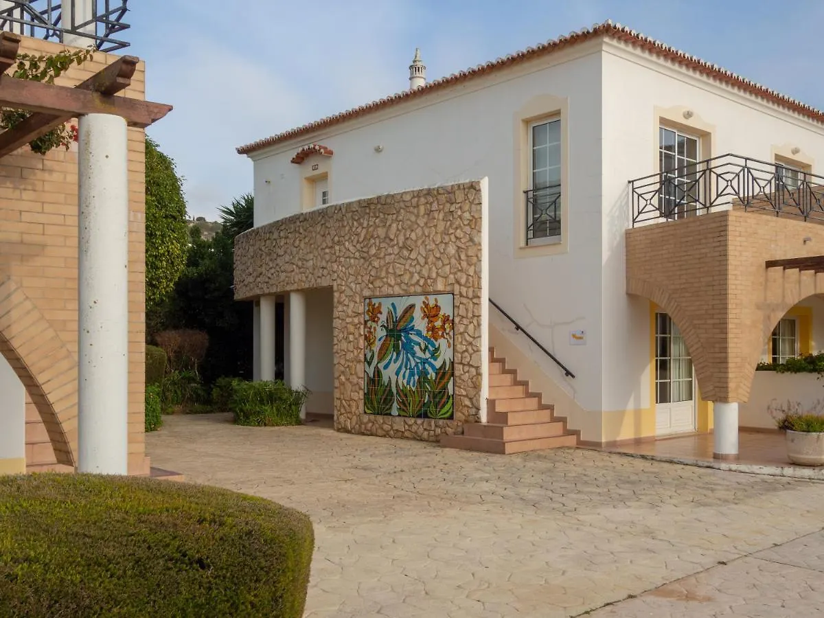 Luz Bay Hotel