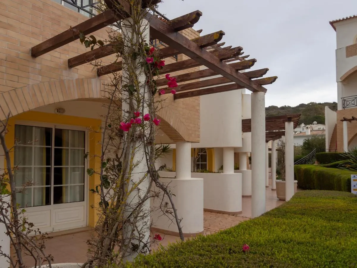 Luz Bay Hotel